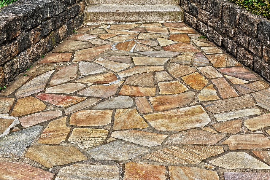 flagstone pavers in patio