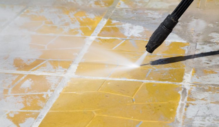 How to clean pavers with bleach