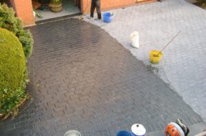 Sealing driveway