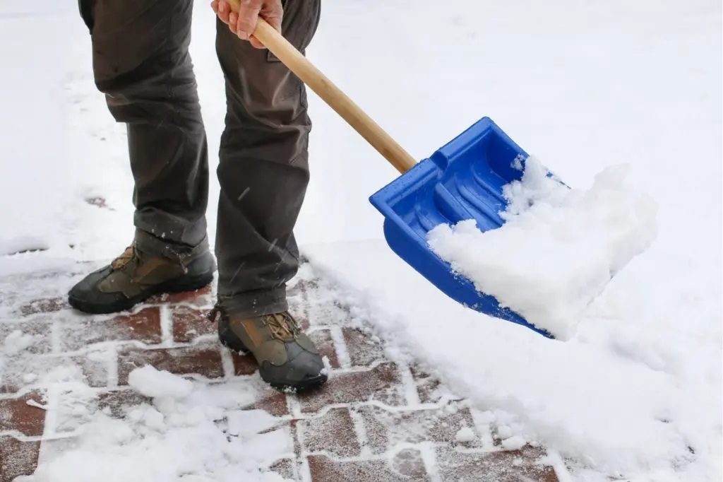 Install Pavers in the Winter