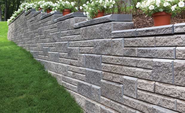How to Build a Retaining Wall