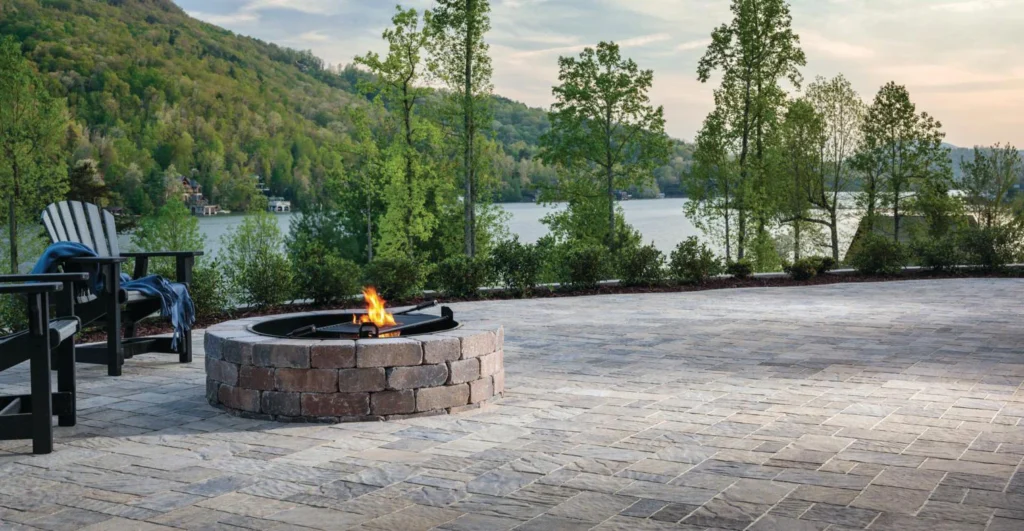 how thick are belgard pavers