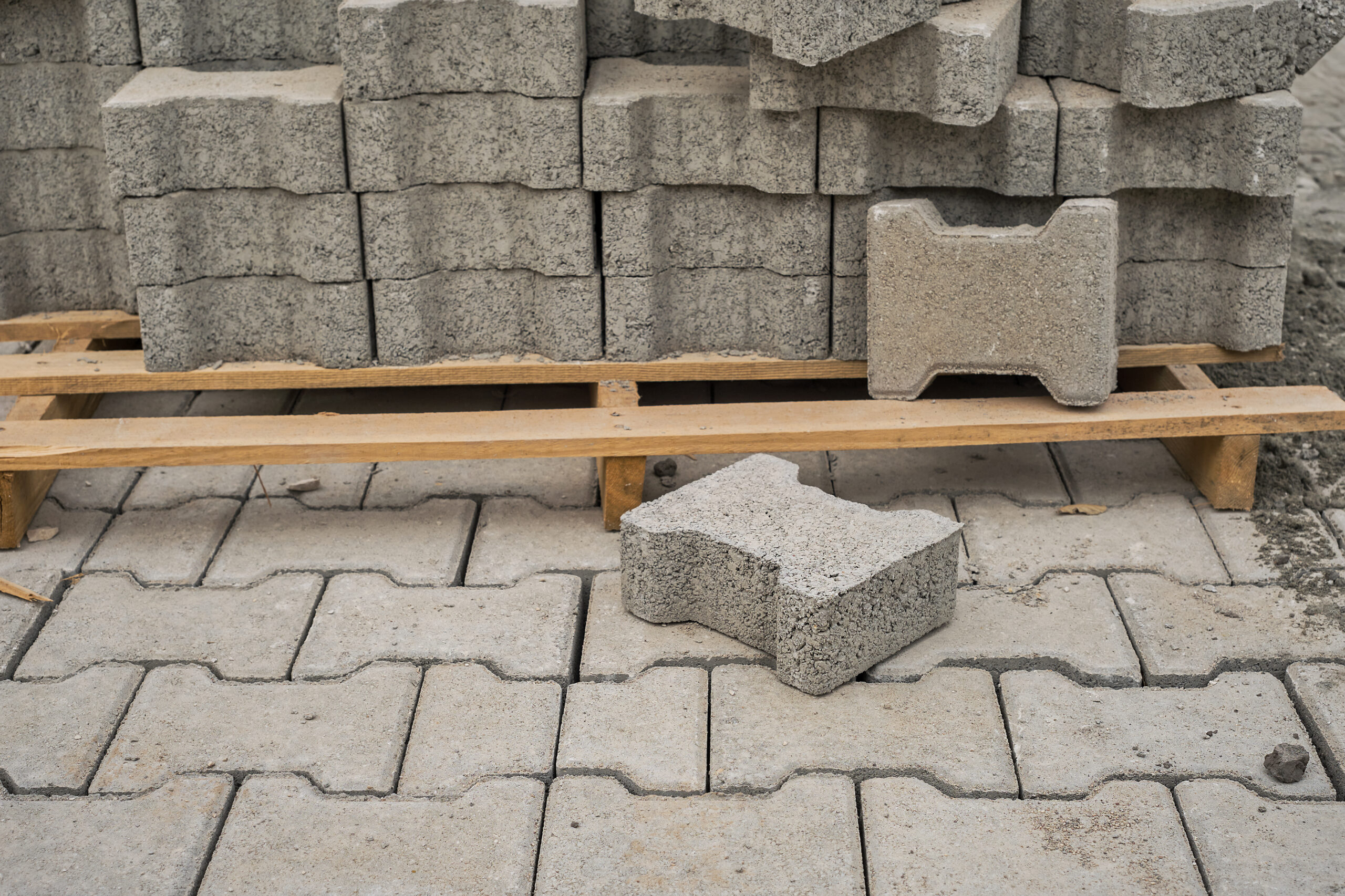 How Much Do 24x24 Concrete Pavers Weigh