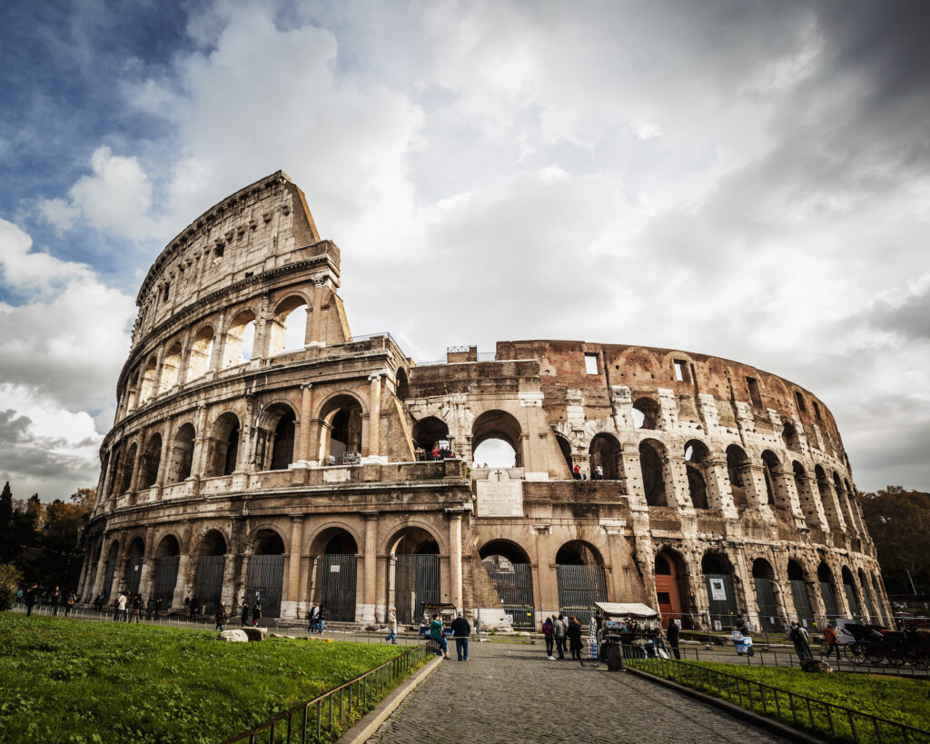 The Colosseum: travertine pavers