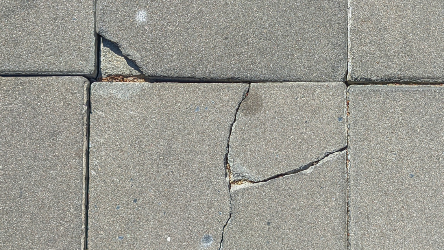 How To Fix A Cracked Paver In Your Hardscape Project Js Brick Pavers