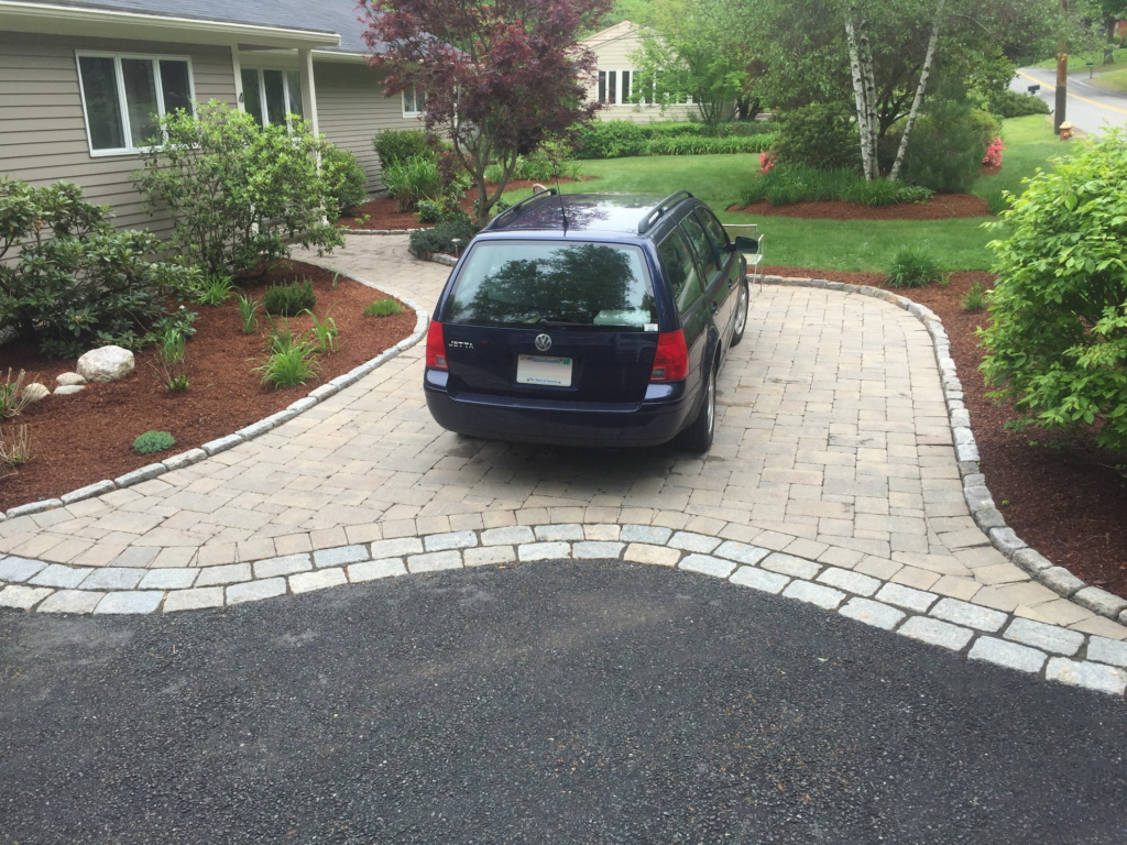 Are concrete pavers good for driveways?