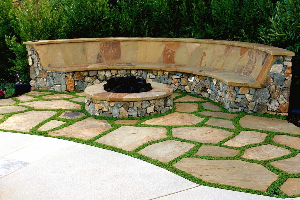 how to pave a patio with flagstone