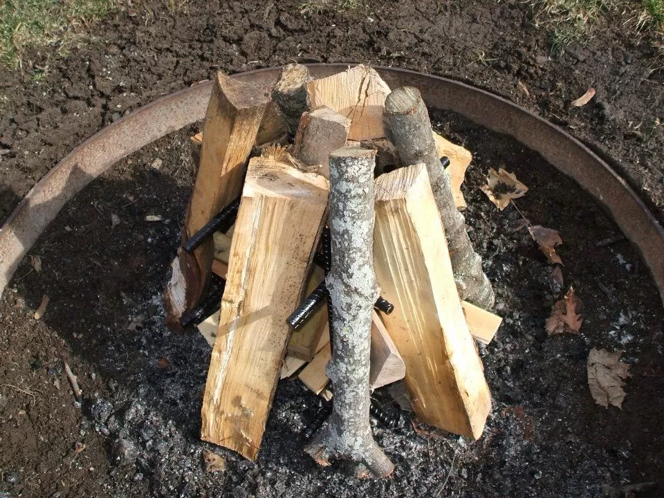 What Kind of Bricks to Use for a Fire Pit? JS Brick Pavers