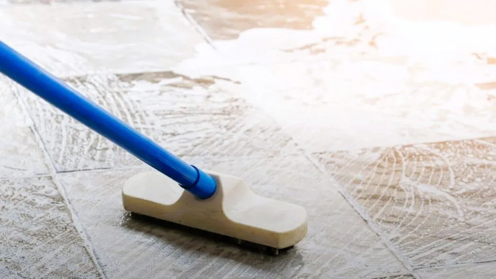 how to clean travertine pavers