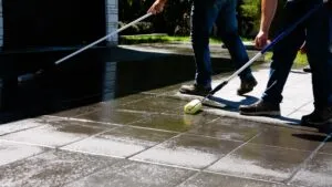 How to seal travertine pavers