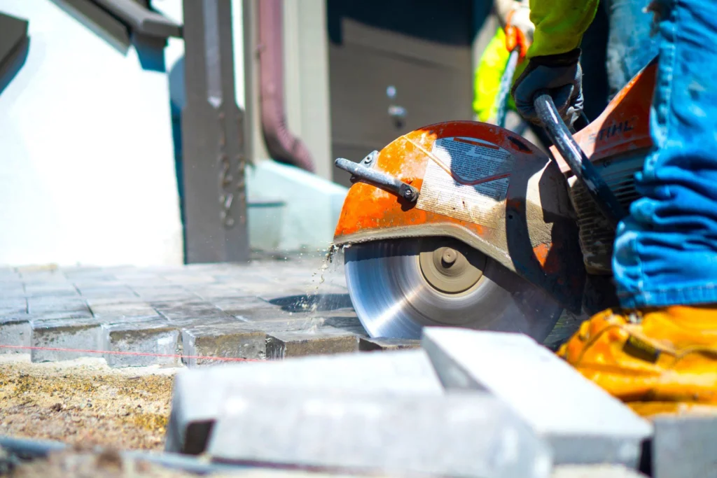 paver saw